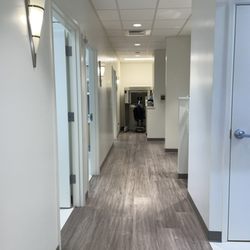Kristin L Lee DDS - Office upholding the standard of cleanliness with modern design