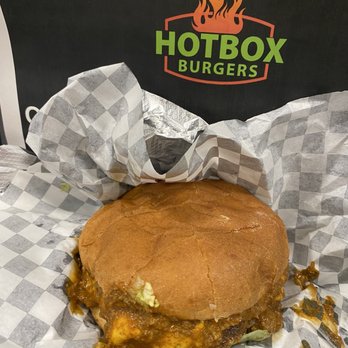 HotBox Burgers - Chili Cheeseburger - Burgers Near Me - Los Angeles, California HotBox Burgers - Chili Cheeseburger - Burgers Near Me - Los Angeles, California