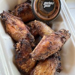 Incline Smoke Shack - Smoked and flash fried chicken wings
