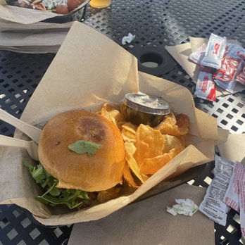 Cargo Snack Shack - Burgers Near Me - Los Angeles, California