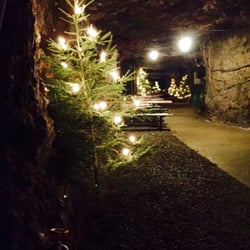 Besucherbergwerk Zinnkammern Pöhla e.V. - Weihnachtsschmuck zur Mettenschicht im Bergwerk.