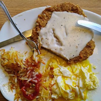 Perkins American Food - I wish I had taken the picture before I started eating to show you how good it looked but I think this still conveys that it's good food. - American Near Me - Jackson, Tennessee
