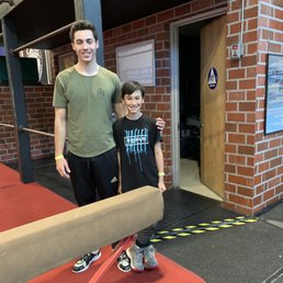 Big cuz about to help little cuz rise up the ranks at Tempest. Big cuz about to help little cuz rise up the ranks at Tempest.