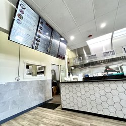 Gyro Grill - Nice, clean spot