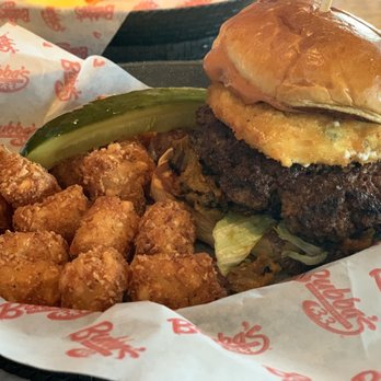 Bubba's 33 - Spicy Habanero Burger - Pizza Near Me - Macomb, Michigan