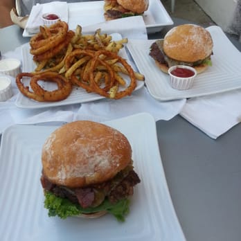 Burger Lounge - Burgers Near Me - La Jolla, California Burger Lounge - Burgers Near Me - La Jolla, California