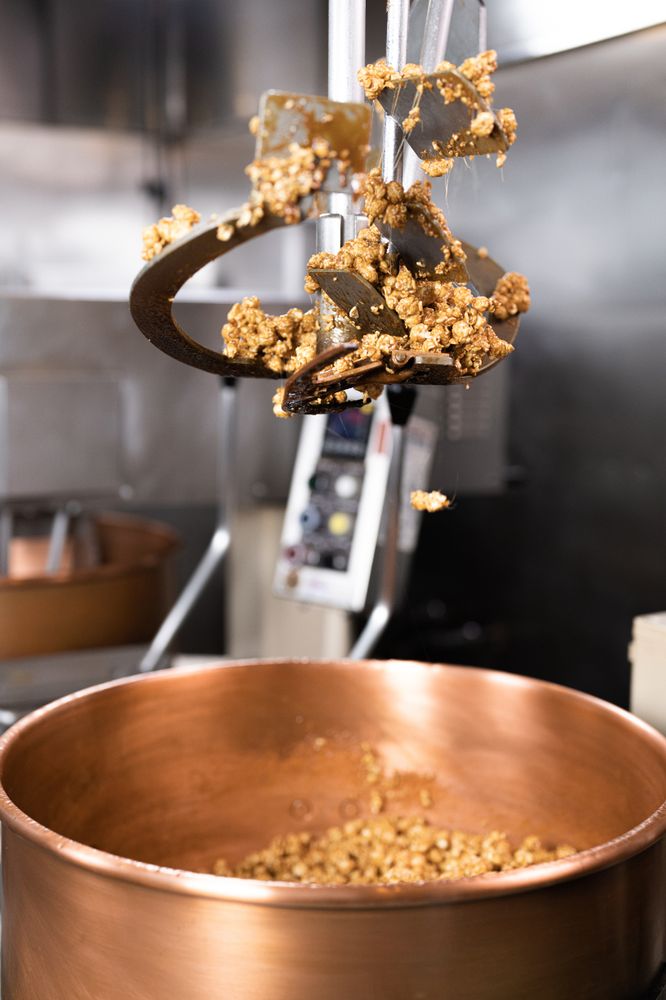 GARRETT POPCORN SHOPS Updated August 2024 15 Photos O'Hare