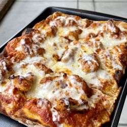 Not Your Mama's Pasta - Chicken parm pizza