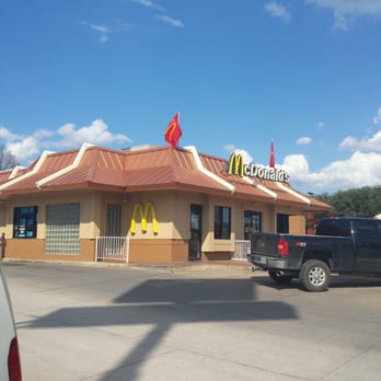 McDonald's - a truck parked in front of a mcdonald's - Fast Food Near Me - Eastland, Texas McDonald's - a truck parked in front of a mcdonald's - Fast Food Near Me - Eastland, Texas