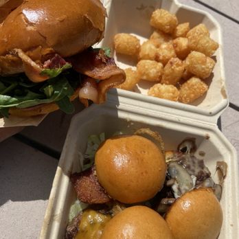 Burger Bench - Big blue cheese burger. Tri sliders one chicken club, smokehouse, and mushroom. Extra crispy tots - Burgers Near Me - Vista, California Burger Bench - Big blue cheese burger. Tri sliders one chicken club, smokehouse, and mushroom. Extra crispy tots - Burgers Near Me - Vista, California
