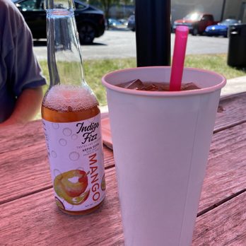 Onolicious Hawaii - Pineapple iced tea that was delicious - Hawaiian Near Me - Cincinnati, Ohio Onolicious Hawaii - Pineapple iced tea that was delicious - Hawaiian Near Me - Cincinnati, Ohio