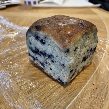Red's Eats - Blueberry cake - Seafood Near Me - Wiscasset, Maine Red's Eats - Blueberry cake - Seafood Near Me - Wiscasset, Maine