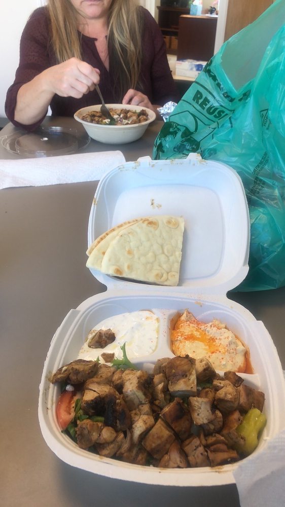Peño Mediterranean Grill