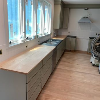 Baja Professional Remodeling - even the backsplashes get the perfect fit! - Tiling Near Me - Dunbarton, New Hampshire