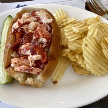Maine Diner - Fresh Maine Lobster Roll with chips - Diners Near Me - Wells, Maine