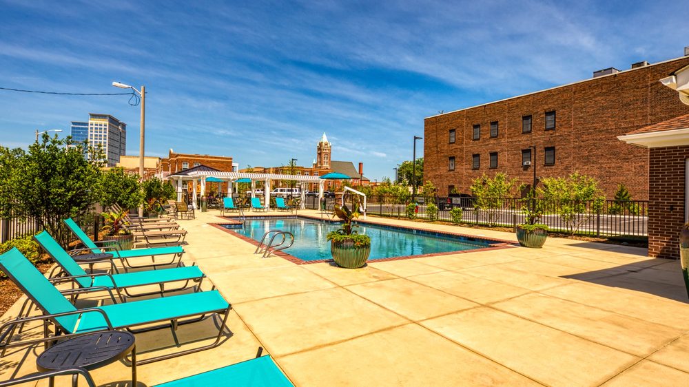 ST. PAUL’S APARTMENT HOMES Updated August 2024 19 Photos 531