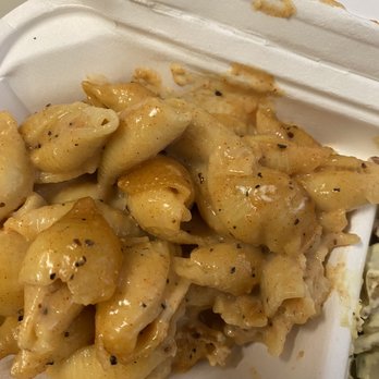 Rolling Smoke BBQ - Awful Mac - Barbeque Near Me - Aurora, Colorado