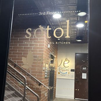 Sotol Modern Cocktail Kitchen - Cocktail Bars Near Me - Gilbert, Arizona