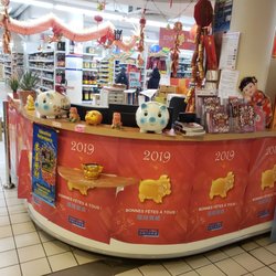 Paris Store - Manager's desk