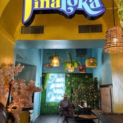 PiñaLoka