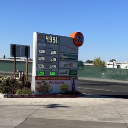 Neighbors Market & Spirits