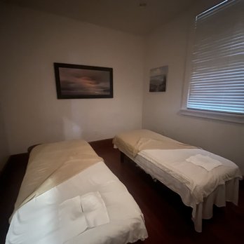 Wellness Massage Spa - Couples massage room - Reflexology Near Me - New Orleans, Louisiana Wellness Massage Spa - Couples massage room - Reflexology Near Me - New Orleans, Louisiana