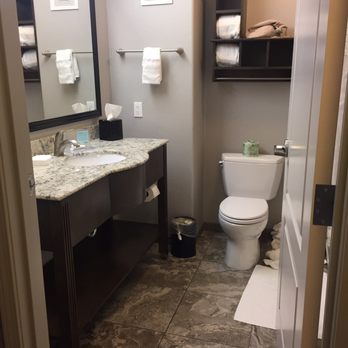 Hampton Inn & Suites Temecula - Hotels Near Me - Temecula, California Hampton Inn & Suites Temecula - Hotels Near Me - Temecula, California