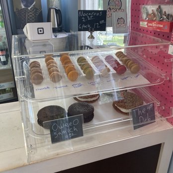 Cupcake Delirium - Bakeries Near Me - Pineville, North Carolina Cupcake Delirium - Bakeries Near Me - Pineville, North Carolina