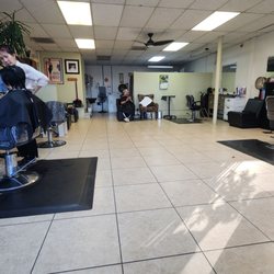 Wang's Beauty Salon - Clean area