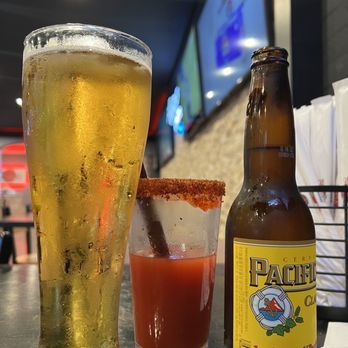 Razo Sushi Bar - Drinks w/hubby;) - Sushi Bars Near Me - Northridge, California