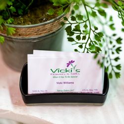 Vicki's Flowers & Gifts