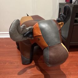 Reiner's Originals - Furniture ottoman