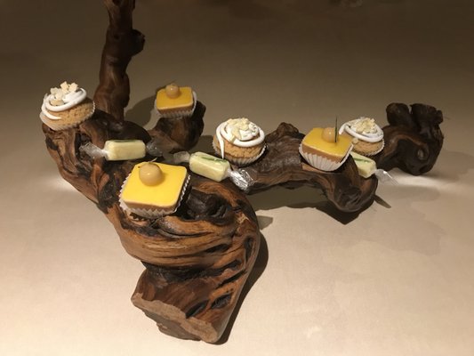 Lorenz Adlon Esszimmer by null