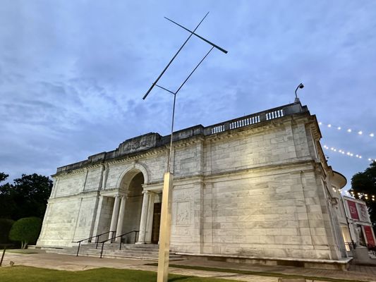 Memphis Brooks Museum of Art by null