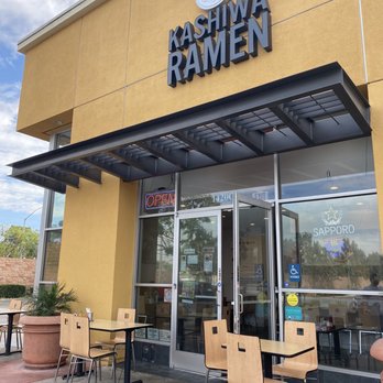Kashiwa Ramen - 11/1/20 (sun): Store front. They got 3 tables for outdoor seating! - Ramen Near Me - Costa Mesa, California Kashiwa Ramen - 11/1/20 (sun): Store front. They got 3 tables for outdoor seating! - Ramen Near Me - Costa Mesa, California