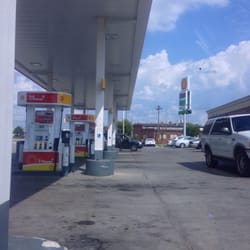 Shell - Ten electronic completely screened gas refill stops. Super cool. Just added the SHELL to yelp! :)