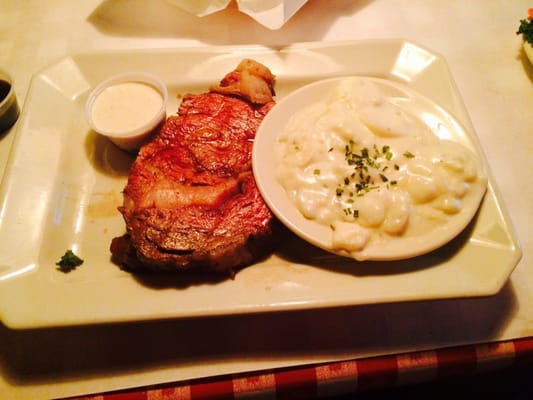 Harry's Steakhouse by null