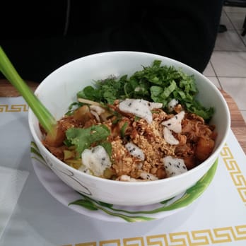Tuyet Mai - Mi Quang-Yellow Noodle soup - Vietnamese Near Me - San Francisco, California Tuyet Mai - Mi Quang-Yellow Noodle soup - Vietnamese Near Me - San Francisco, California