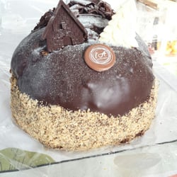 Pasticceria L'Artigiana - Panettone artigianale al cioccolato fondente