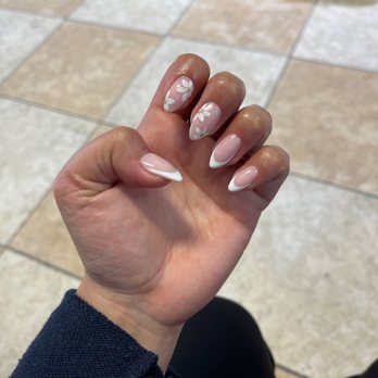 Lumera Nail Salon - Dipped with design - Nail Salons Near Me - Chicago, Illinois Lumera Nail Salon - Dipped with design - Nail Salons Near Me - Chicago, Illinois