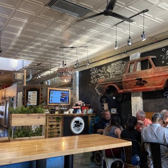 Holy Smokes - Inside - Barbeque Near Me - Yuma, Arizona Holy Smokes - Inside - Barbeque Near Me - Yuma, Arizona