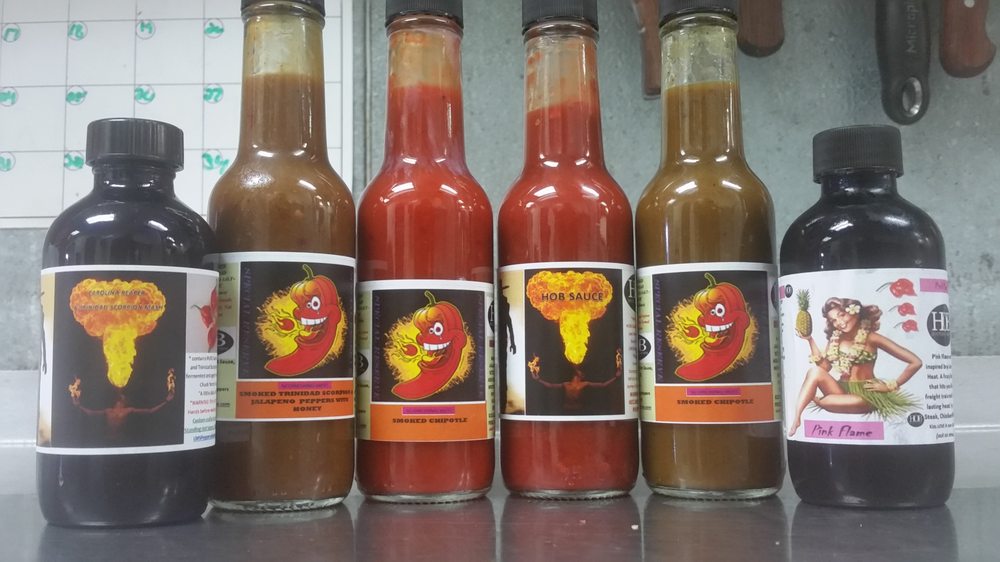 last man standing hot sauces Logo