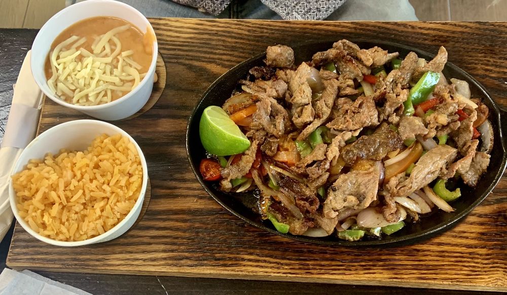 Del Pacifico Mexican & Seafood