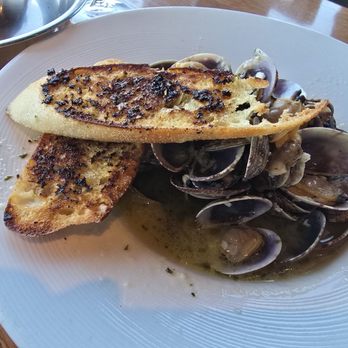 Lobster Shop - Steamed clams - Seafood Near Me - Tacoma, Washington