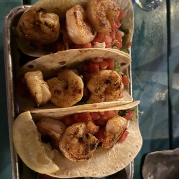 Siesta Key Oyster Bar - Blackened shrimp tacos - Seafood Near Me - Sarasota, Florida