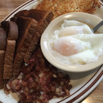 Coffee Pot - Corned beef hash. - Breakfast & Brunch Near Me - Alexandria, Minnesota Coffee Pot - Corned beef hash. - Breakfast & Brunch Near Me - Alexandria, Minnesota