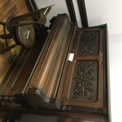 Lakewood Historic Museum - Original lakewood high piano