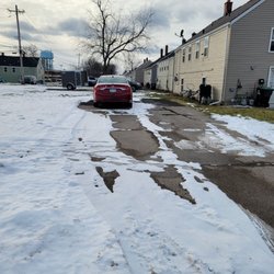 Glendale Development - Neighbors are allowed to park on your side