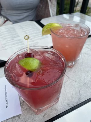 Lakehouse Tavern by null