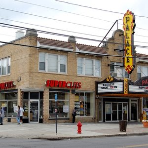 PARIS CINEMA I & II - 110 Headson Dr, Syracuse, New York - Cinema